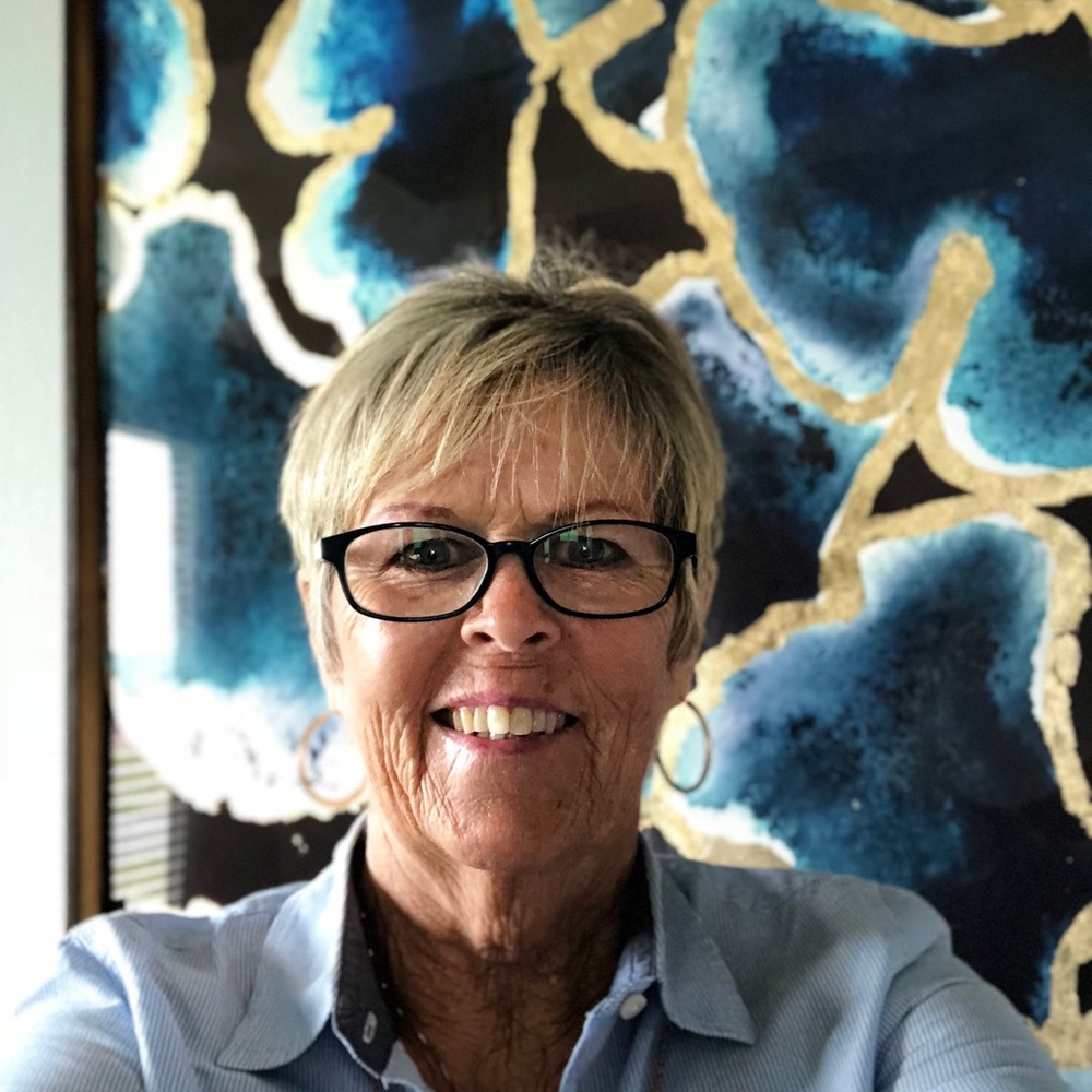 Meet your Posher, Cindi